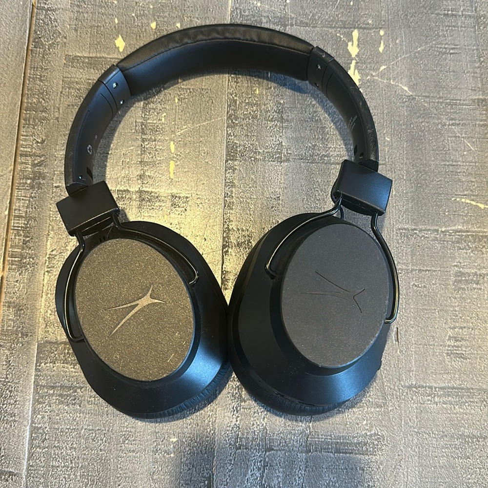 Altec Lansing Whisper Active Noise Cancelling Headphones, Black